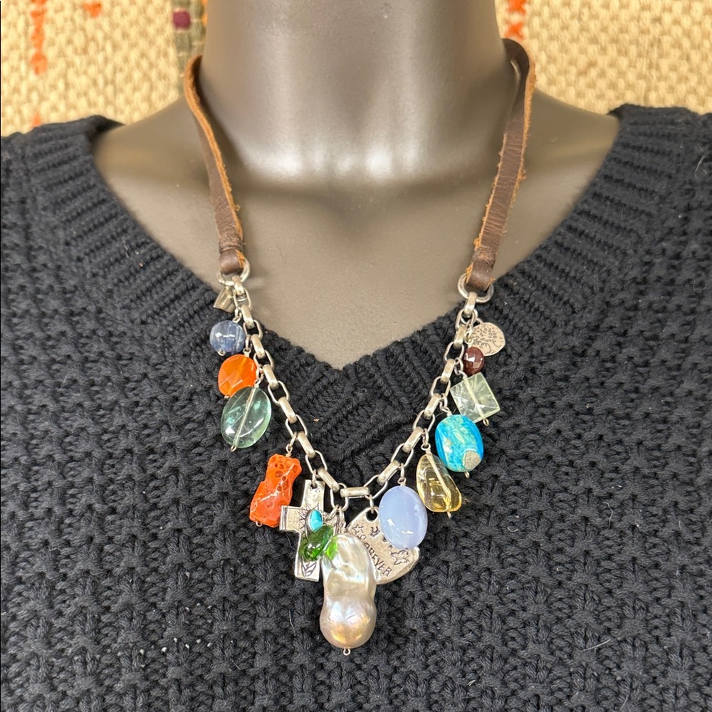 Jes MaHarry “Forever Beautiful” necklace.  New in box.